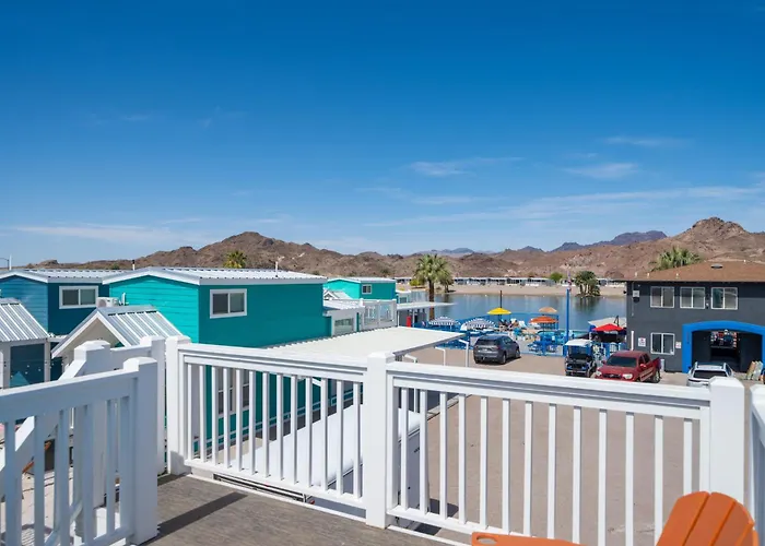 Holiday home Dock Holiday, River Views At Roadrunner Parker